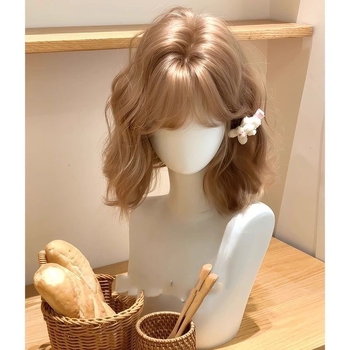 Perika s kratkom kovrčom, prirodni korejski Lolita stil, potpuno pokrivanje glave, vlakna otporna na visoke temperature, nije za bojanje