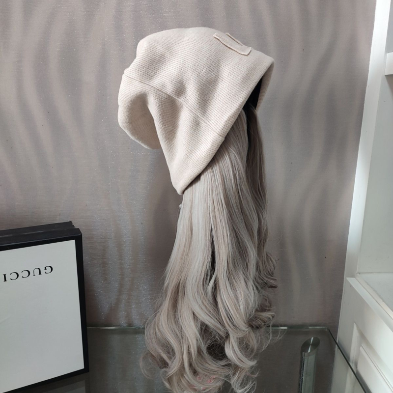 Skrybelės-parukė rudens–žiemos sezonui su ilga garbanota plaukais, ilgi plaukai, aukštos temperatūros pluoštas, natūralus stilius, nedažyti ir neperm