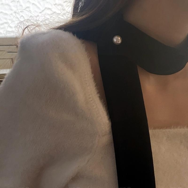 Аксесоар за глава – шал-бандана; корейски стил, каре шарка, есен 2024