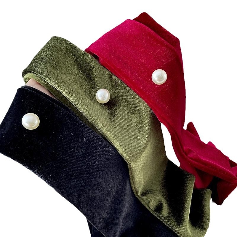 Аксесоар за глава – шал-бандана; корейски стил, каре шарка, есен 2024