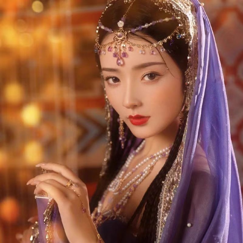 Украса за коса с камъни и пискюли — сплав, елегантен стил, електроплатинация, индивидуално опаковано, лято 2024