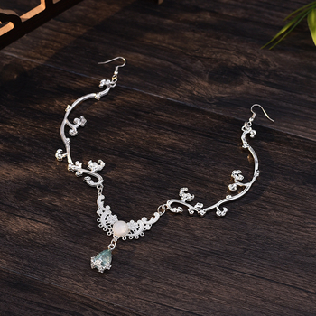 Dodatak za kosu - egzotične jelenje rogove i kapljice vode na čelo, originalni dizajn, materijal: legura, površinska obrada: elektroplatiranje, individualno pakirano, ljeto 2024