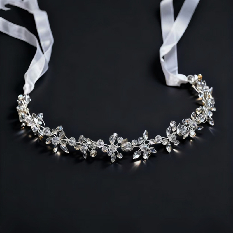 Nuotakos plaukų juosta iš vielos, lapų formos marquise kristalai, miško stilius, galimas pritaikymas