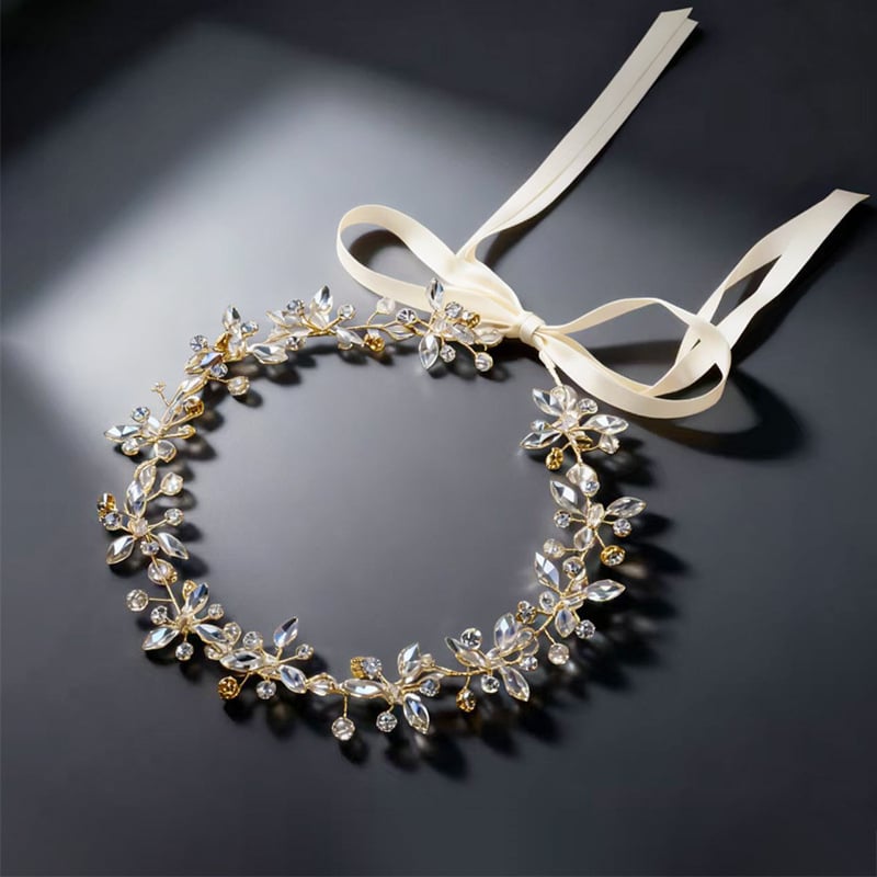 Nuotakos plaukų juosta iš vielos, lapų formos marquise kristalai, miško stilius, galimas pritaikymas