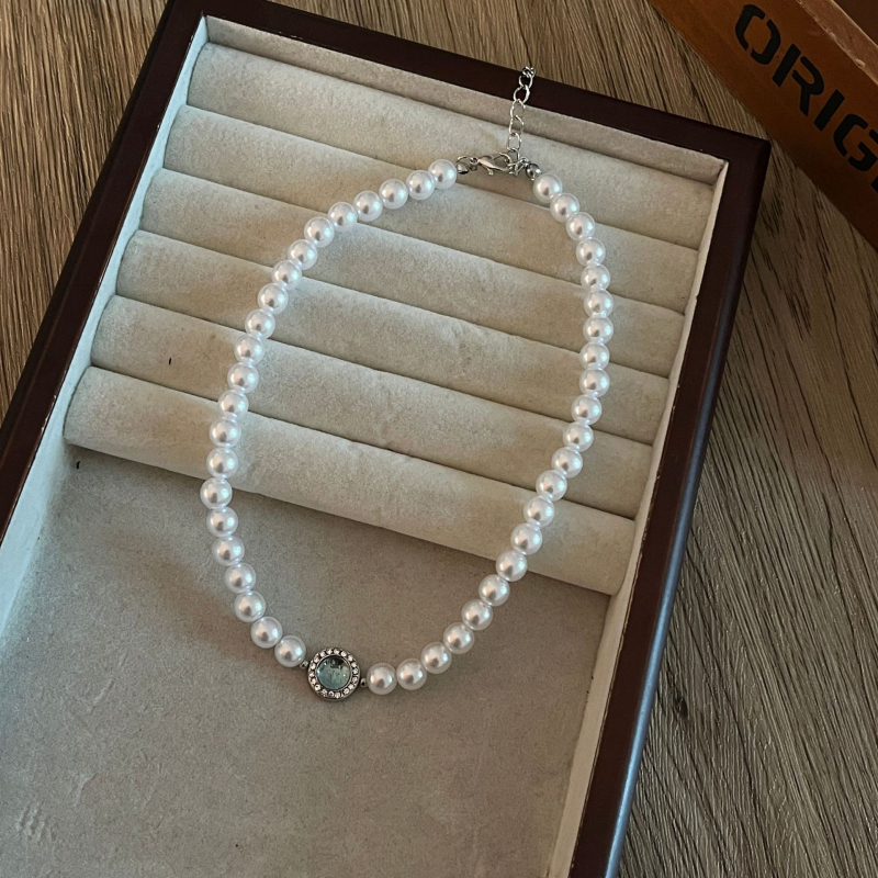 Bohemiško stilia galvos papuošalas su perlais — elegantiškas stilius, pakabinamas antakiams, rankų darbas, atskirai įpakuotas