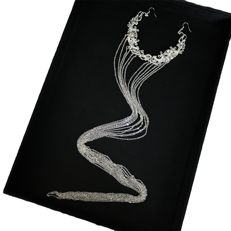 Senovinio stiliaus plaukų segtukas su ilgais kutais ir priekine grandine – rankų darbo, atskirai įpakuotas (Ruduo 2024)