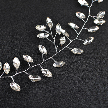 Plaukų juosta su kristalais – languotas raštas, gėlių dizainas, moterims (Medžiaga: Kristalas; Prekės ženklas: The Brightest Star; Stilius: moterims)