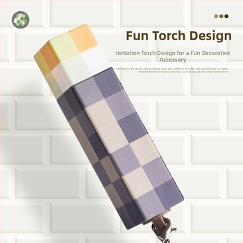 Ruiyingbao Gaismain Nakts gaisma ar atslēgu piekariņu un somas piekariņu, claw machine stilā gaismas rotaļlieta, no plastmasas, bērniem 4–6 gadi