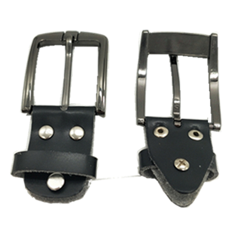 Férfi övcsat – ötvözetből, tűcsatos kivitel, szabadtéri használathoz, Mio Wolf