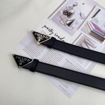 Ženski kaiš od umjetne kože; kopča od legure; glatko kopčanje; ljeto 2023; stil: sveprisutan, elegantan, minimalistički, gradski stil