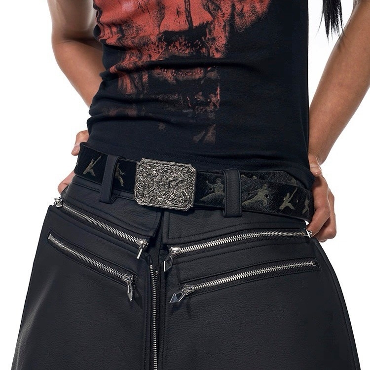 PU kožni remen s laserom graviranom metalnom kopčom, dvostruki zmaj, unisex stil, oblikovanje toplim pritiskom