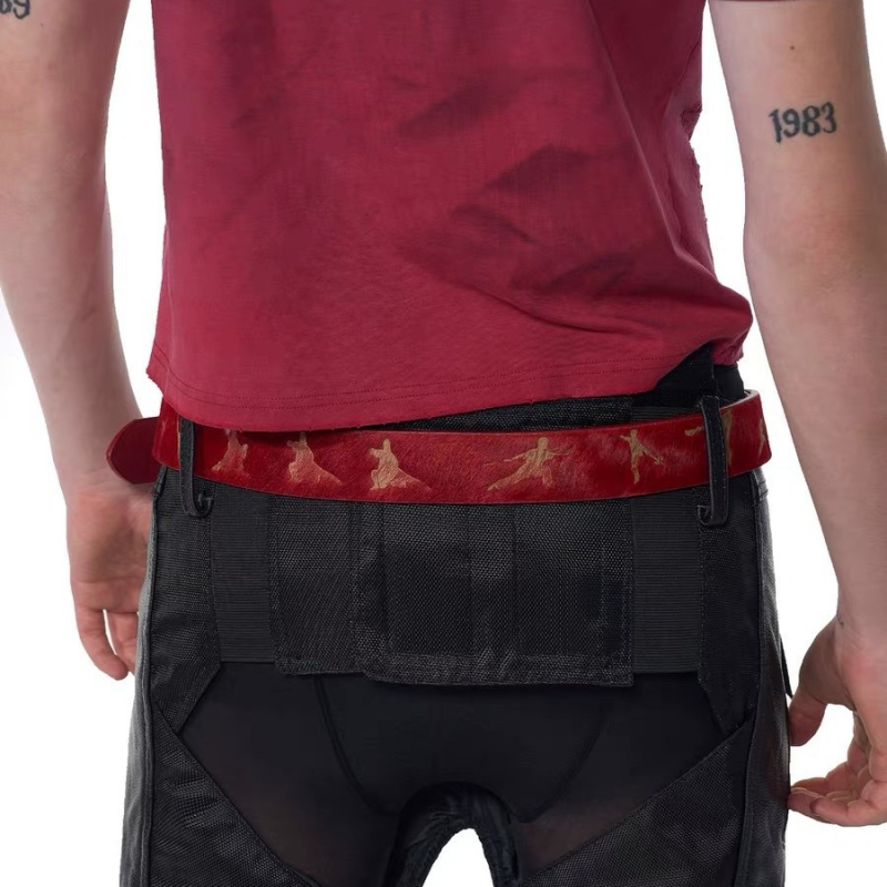 PU kožni remen s laserom graviranom metalnom kopčom, dvostruki zmaj, unisex stil, oblikovanje toplim pritiskom