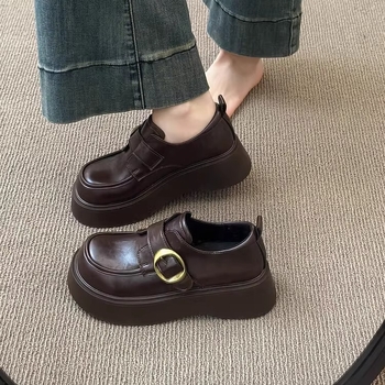 Loafers dama, cu vârf rotund, partea superioară din Super Fiber, toc mediu 3–5 cm, talpă groasă