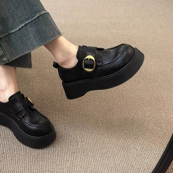 Loafers dama, cu vârf rotund, partea superioară din Super Fiber, toc mediu 3–5 cm, talpă groasă