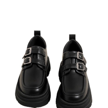 Dámske loafers britského štýlu (okrúhla špička; nízky vrch; PU vrchná časť; gumenná podrážka; výška podpätku 3–5 cm)