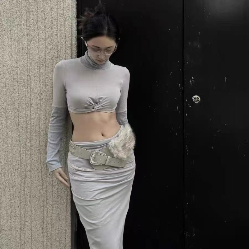 Плюшен колан с диамантени акценти, PU материал, катарама от сплав, закопчаване с пирон, тънък дизайн