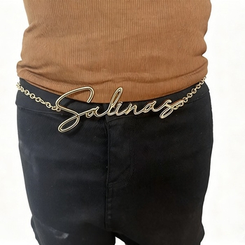 Colier de talie din metal – stil boem cu litere, unisex, stil versatil, personalizare disponibilă
