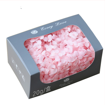 Anna hortenzija kaltēti ziedi – Materiāls: kaltēti ziedi, mūžīgie ziedi; Bielēšanas process; Zīmols: Philia; IP atļauja: Nav; Imports: Nē