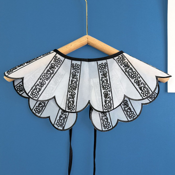 Ovratnik s cvijetom i leptir mašnicom, izšivka na organzi, geometrijski uzorak, podstava od organza šifona, korejski stil