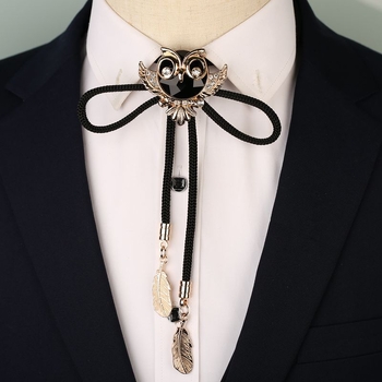 BOLO kravata s kristalnom sovom – unisex, lagani luksuzni stil; metalni materijal, monohromatski uzorak, cvijet za ovratnik