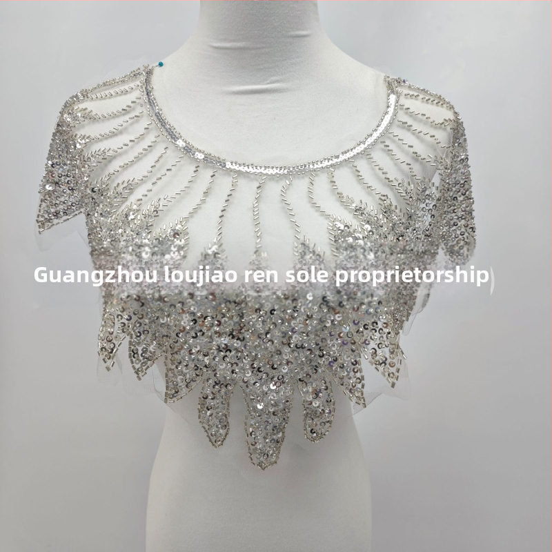 Полиестерна мрежеста бродерия апликация с перли и мъниста; флорален мотив за предната част на дрехата; DIY украса за облекло; марка Thousand Flowers; подходяща за дамски облекла, официални рокли, сватбени изделия