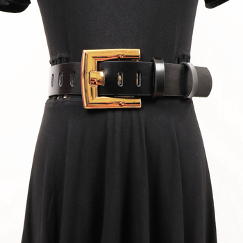 Женски широк кожен колан с квадратна пряжка, телешка кожа; пряжка от цинкова сплав; закопчаване: щифт; есен 2025; тежка индустрия