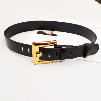 Женски широк кожен колан с квадратна пряжка, телешка кожа; пряжка от цинкова сплав; закопчаване: щифт; есен 2025; тежка индустрия