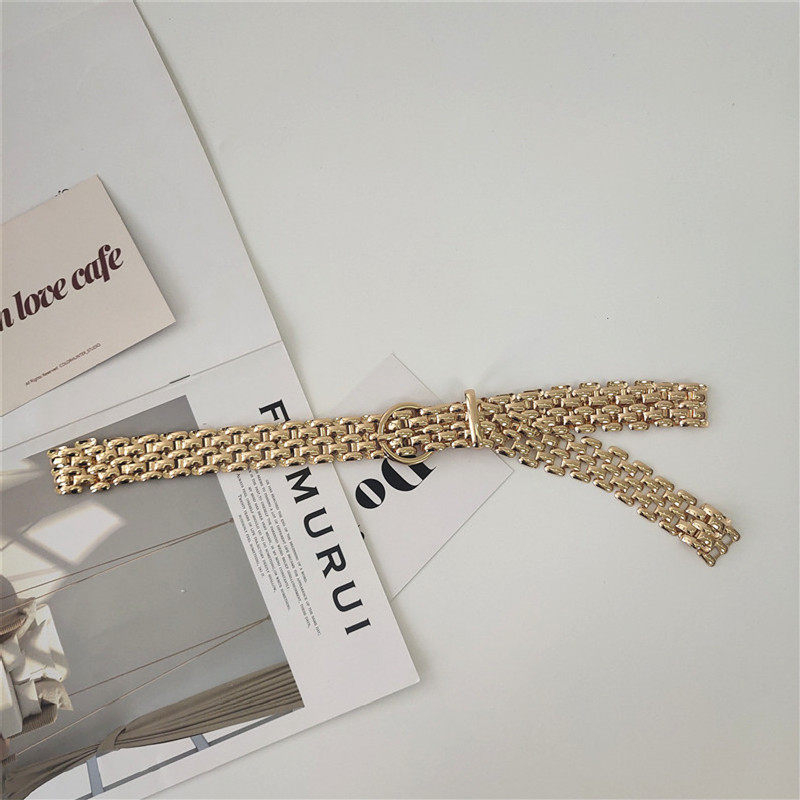 Μεταλλική ζώνη με οβάλ αγκράφα, υλικό ζώνης: μέταλλο; υλικό αγκράφας: κράμα; κούμπωμα με καρφί