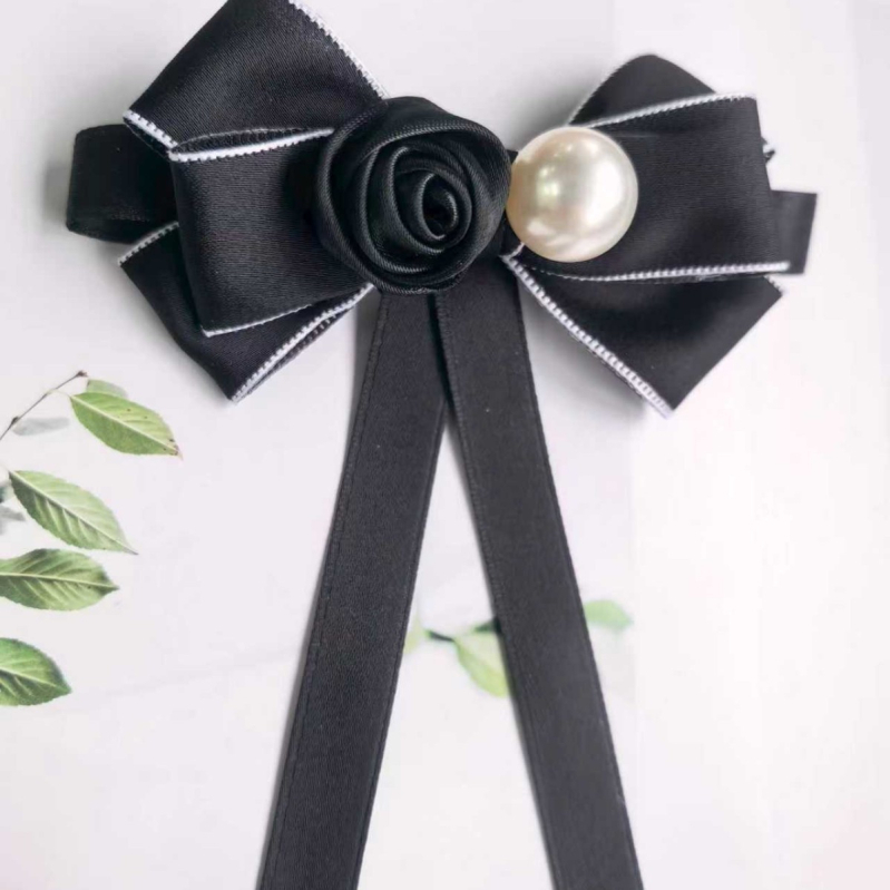 Apykaklės gėlė su perlų segtuku — unisex, mišrios medžiagos, poliesterio įdaila, Žiema 2025