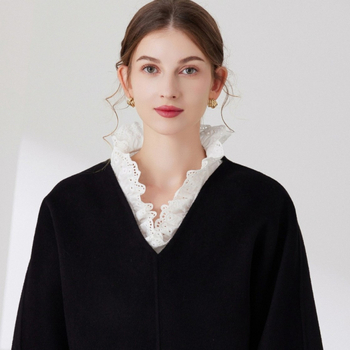 Nėrinių dekoratyvinė apykaklė su V formos iškirpte, paprastas dizainas, medvilninis pamušalas, pečių plotis 36 cm, universalus stilius