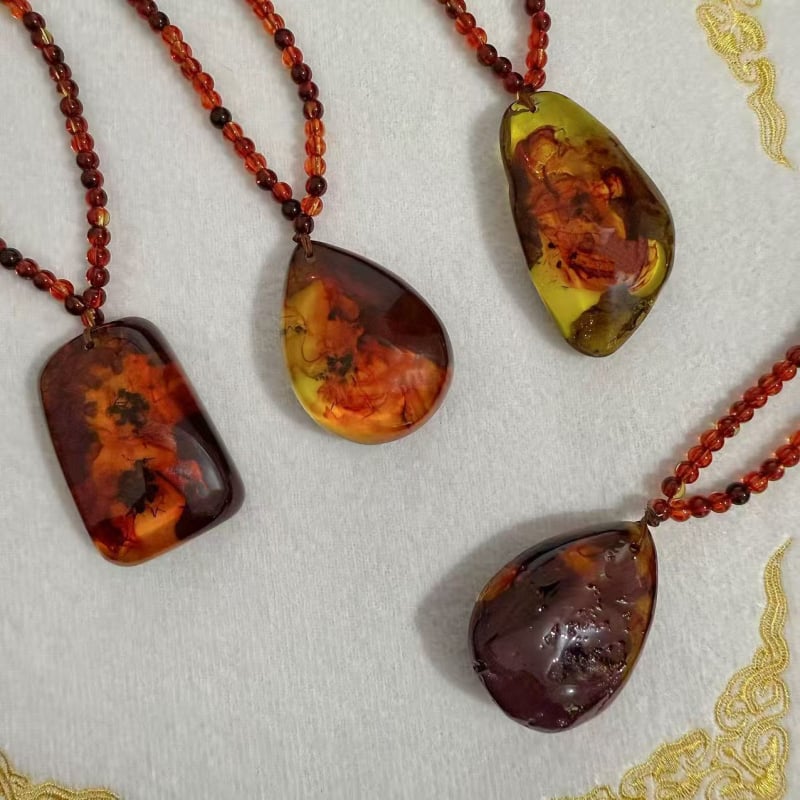 Ogrlica geometrijskog oblika, plastika/smola, poliran završetak, Cong xi jewelry, proljeće 2025