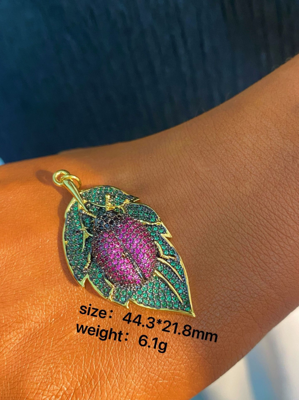 Colier Balance Jewelry cu pandantiv geometric din cupru – placare electrolitică, design original, vara 2025