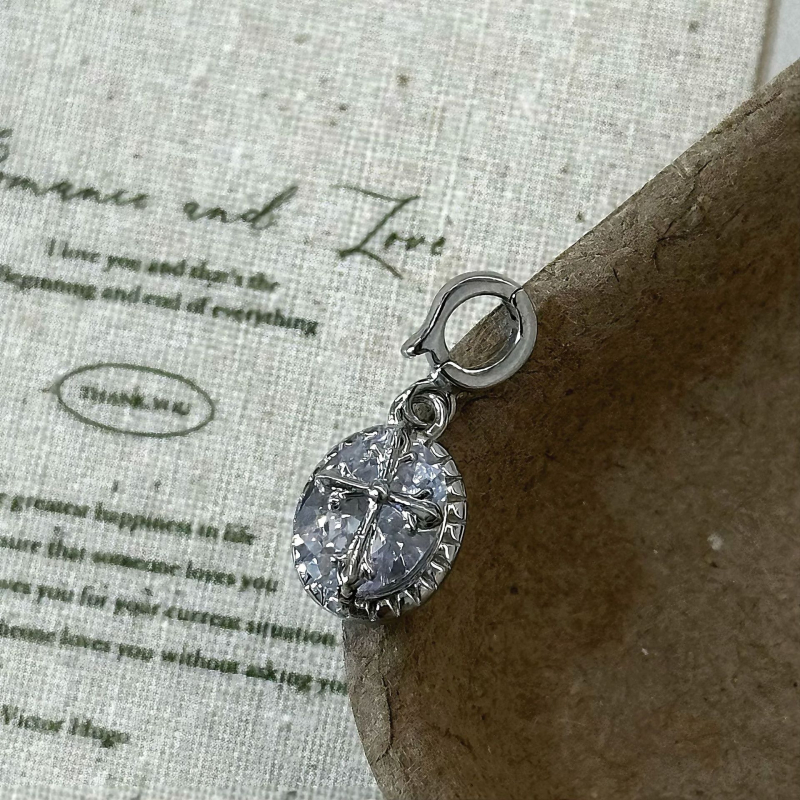 Lančić s križem i cirkonima, ovalni privjesak, S925 sterling srebro, elektroplatiniranje, korejski stil