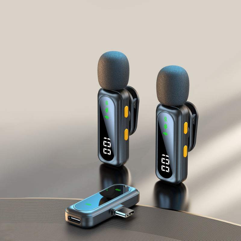 Microfon lavalier J21 cu afișaj digital și clips magnetic, reducere zgomot pentru înregistrări video (20 Hz–20 kHz, SNR ≥70 dB, baterie încorporată 6–8 ore)