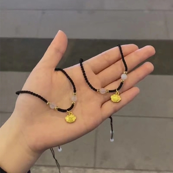 Nyaklánc kézzel szőtt ötvözet medállal, kulcscsonti láncon, állítható hosszúságú, nemzeti stílusú dizájn.