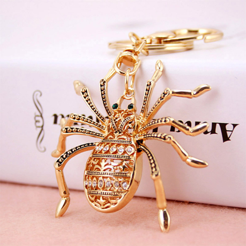 Gyémántokkal kirakott pók kulcstartó – cinkötvözetből készült medál, pasztorális stílus, egyedi csomagolás