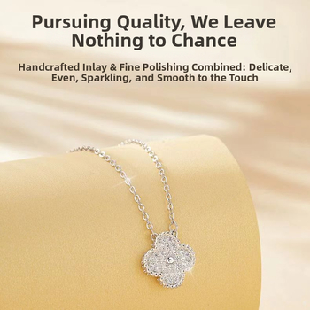 Kaklo papuošalas su keturkampio dobilo lapu iš sidabro 925 su deimantais — prabangus stilius, 2025 m. pavasario leidimas