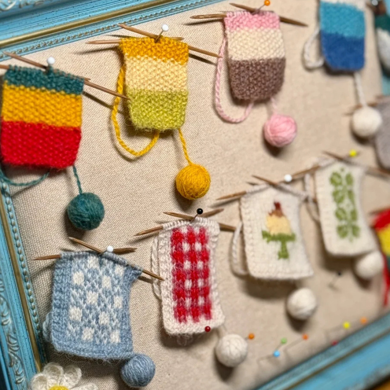 Μίνι σετ εργαλείων βελονοπλεκτικής για το χειροποίητο πλέξιμο — βελόνες μπαμπού, μαρκαδόροι και μικρά καρφάκια, συσκευασία 200 τεμ, 63 g, προέλευση Zhejiang