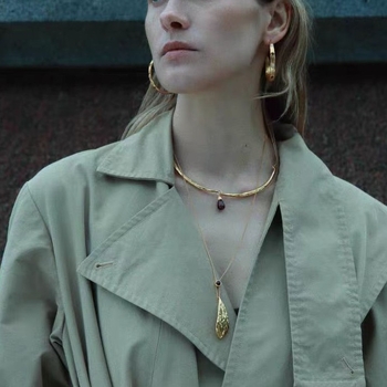 Ogrlica Amulet serije, dugi listić privjesak, dvostruko zlatno i srebrno premaz, jednostavan i svestran dizajn, privjesak od mesinga s premazom 18K zlato/srebro, tigrovo oko i citrin, običan lanac, duljina 55+5 cm, težina 20 g