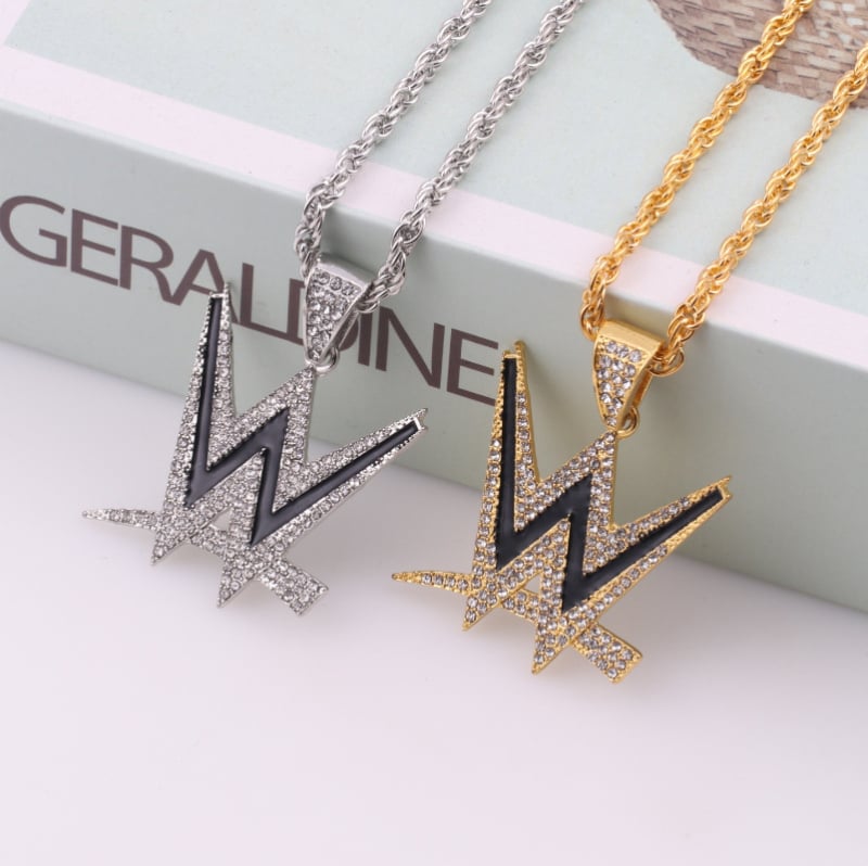 Ogrlica s privjeskom W, od legure, dijamantno rezanje, uvijeni lanac, geometrijski oblik, Diron