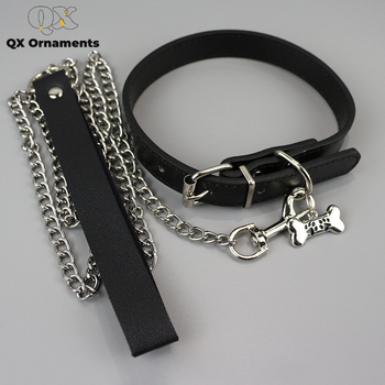 Choker ogrlica s umjetnim biserima, U-oblik, privjesak od legure, uvijeni lanac, korejski stil