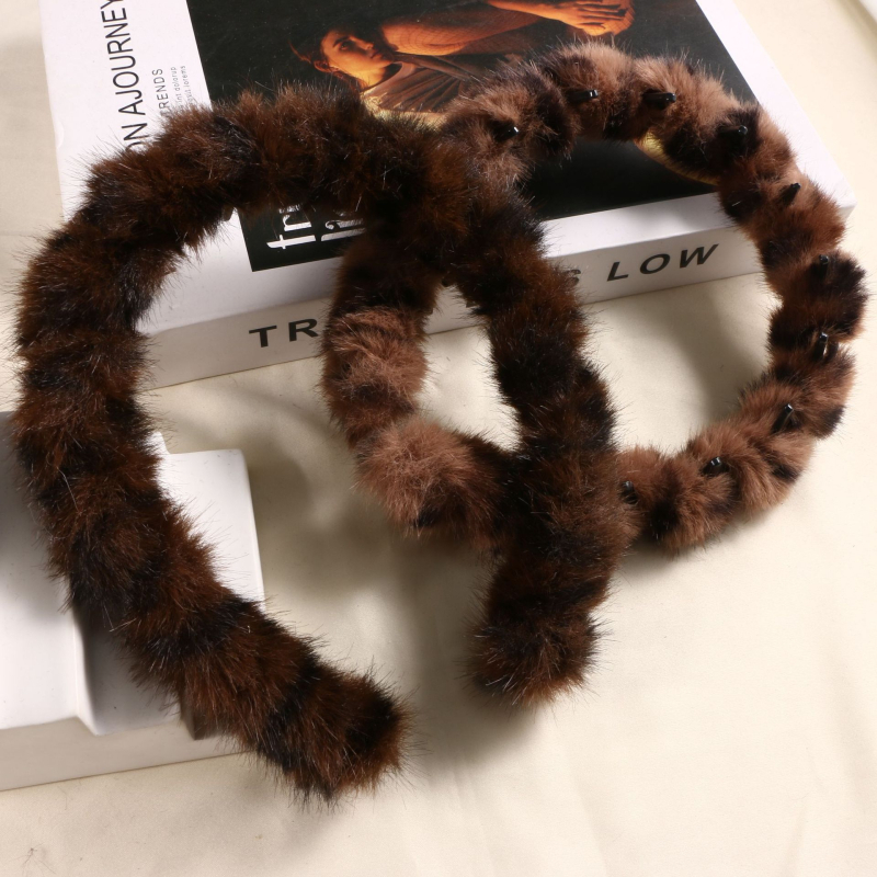 Plišani traka za kosu s zubima, leopard uzorak, protuklizna, ručno izrađeno za žene