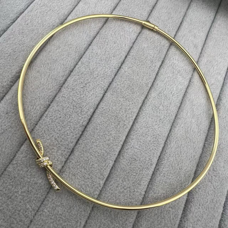 Kagaki V-zlatni geometrijski choker s O-prstenom lancem, težina 10 g
