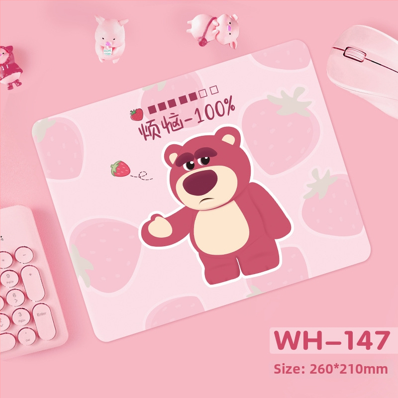 Podložka pod myš Strawberry Bear s opierkou na zápästie – protišmyrová, odolná, prírodná guma, jednostranná, potlač tepelného prenosu, prispôsobiteľná obrázkami