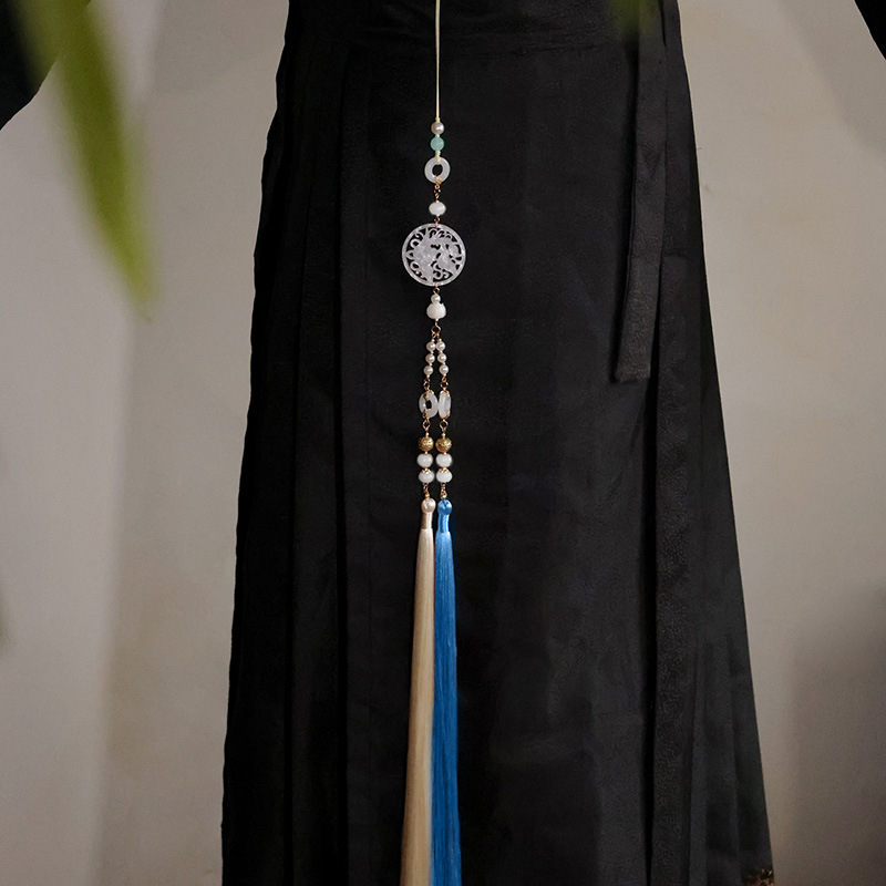 Hanfu doplnok s dlhými strapcami a pandantom z acetátu jade, ručne vyrobené, plast/živica, geometrický štýl