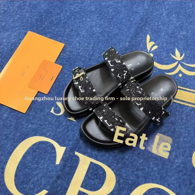 Unisex flipflopi pieaugušajiem, augšējā daļa no mikrošķiedras ādas, gumijas zole, aizvēršana ar vienu klikšķi