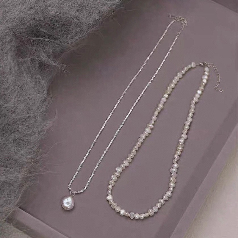 Nakit za ključnu kost s dvostruko sloje Baroknih bisera, lanac bisera, prirodne sladkovodne bisere, privjesak: sladkovodna bisera, težina 10 g