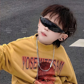 Futuristlikud laste päikeseklaasid, täisraam PC, läätsed AC, UV-380, erilise peegelkujundusega, Läbilaskvus Kategooria 2, poistele