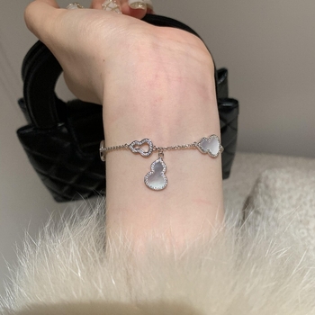 Brățară cu design geometric retro; material: cupru-plastic; placare: electroplating; destinat femeilor