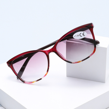 Olvasószemüveg anti‑kék fényvédelemmel, teljes keret, PC keret, ovális forma